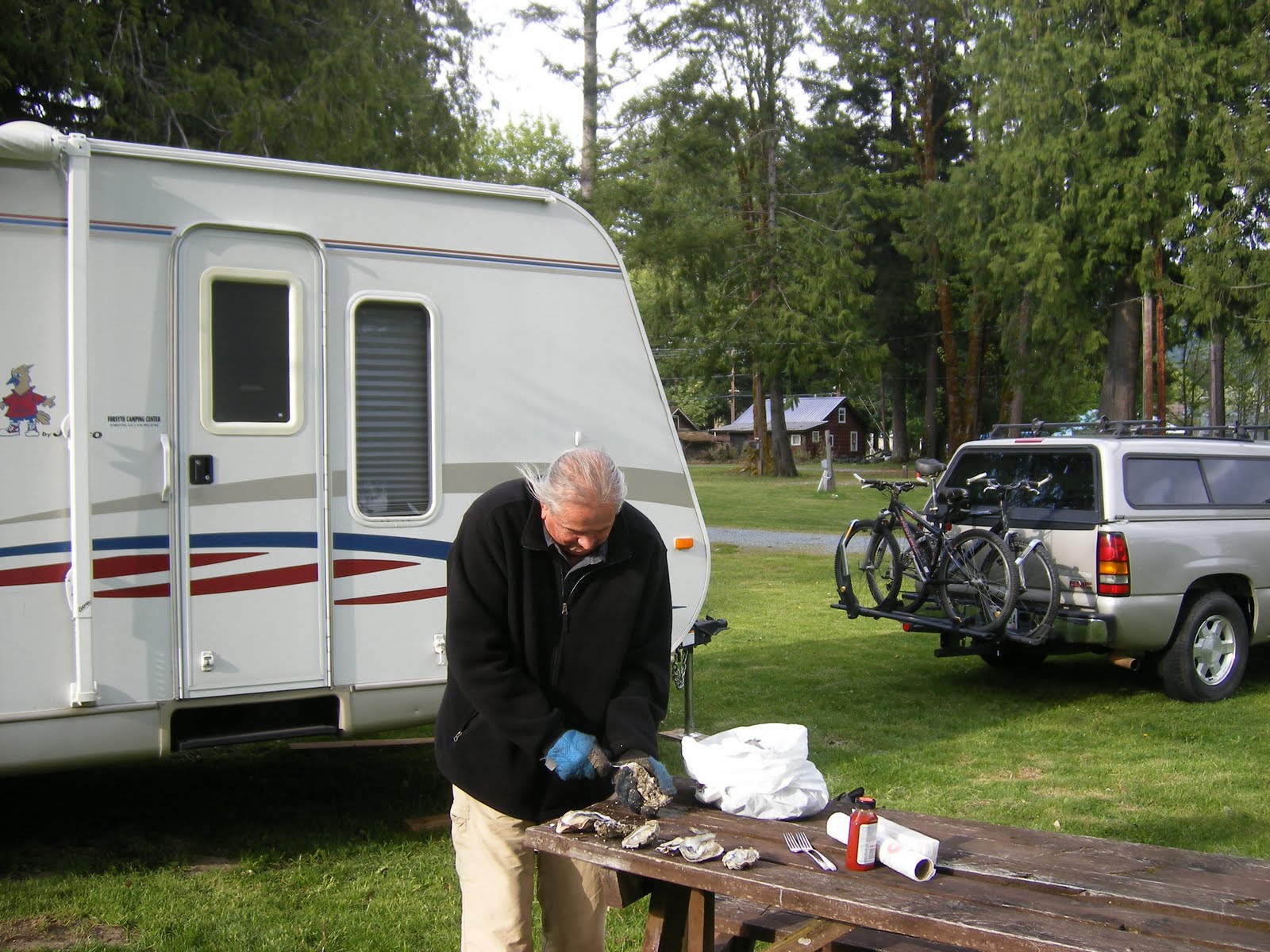 North to Alaska Packwood RV Park, Washington and Mt. Rainier