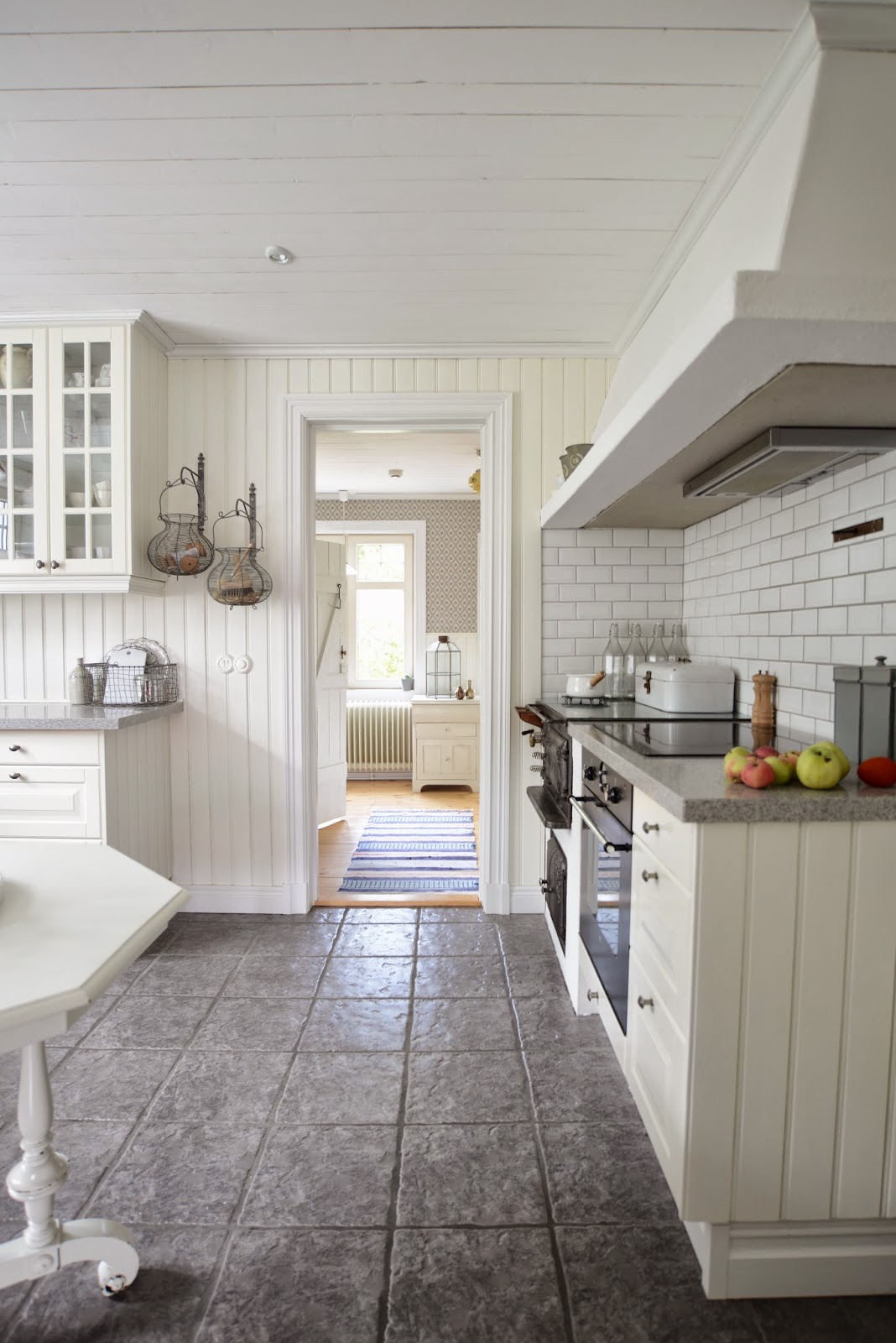 Add: design / anna stenberg / lantligt på svanängen: köksplanering ...