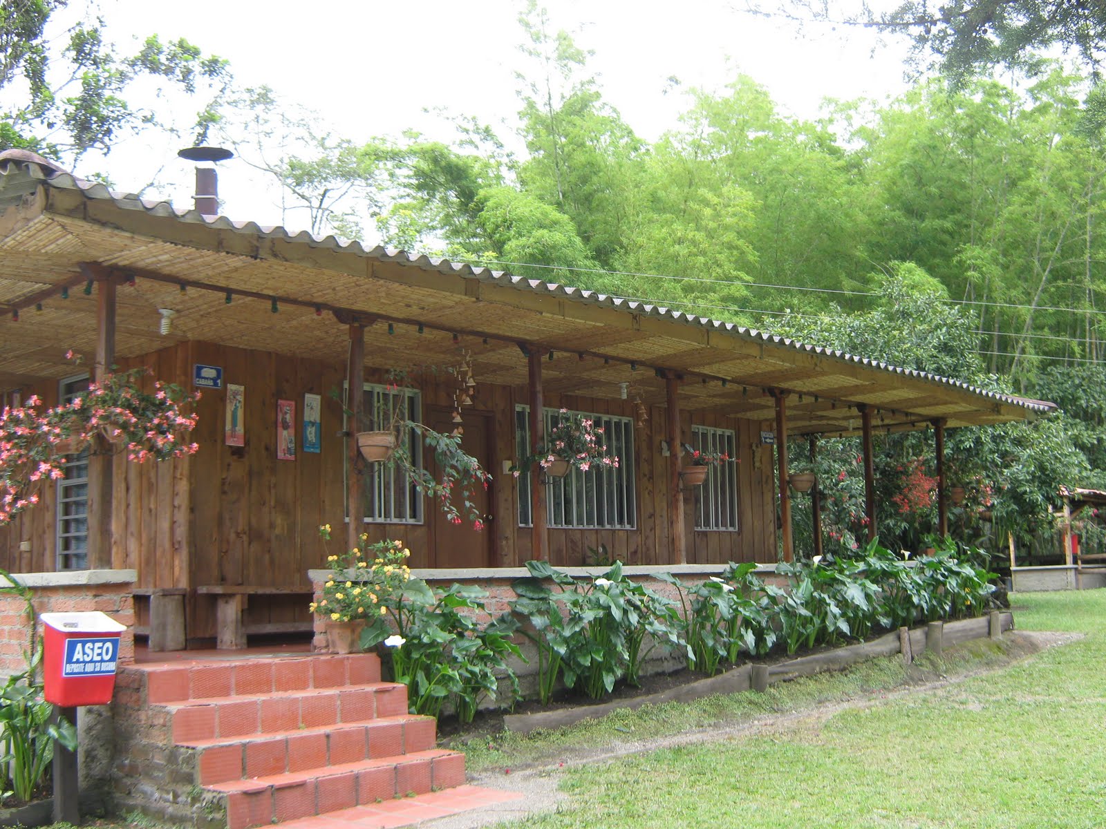 SALENTO ALOJAMIENTO RURAL VILLA NATALIA SALENTO ALOJAMIENTO RURAL