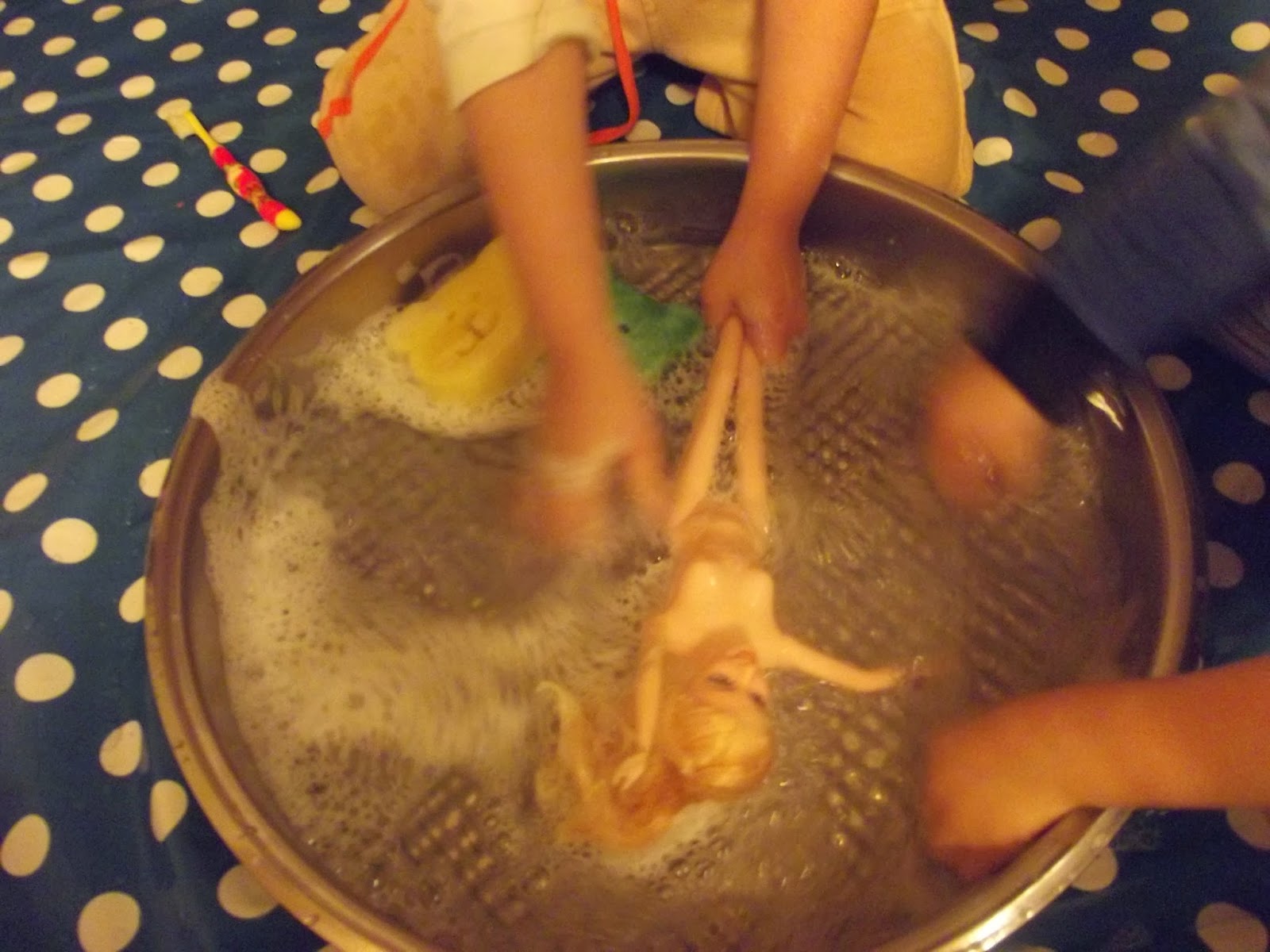 Çocuğumla Eğlenirken Bebek Yıkama Etkinliği