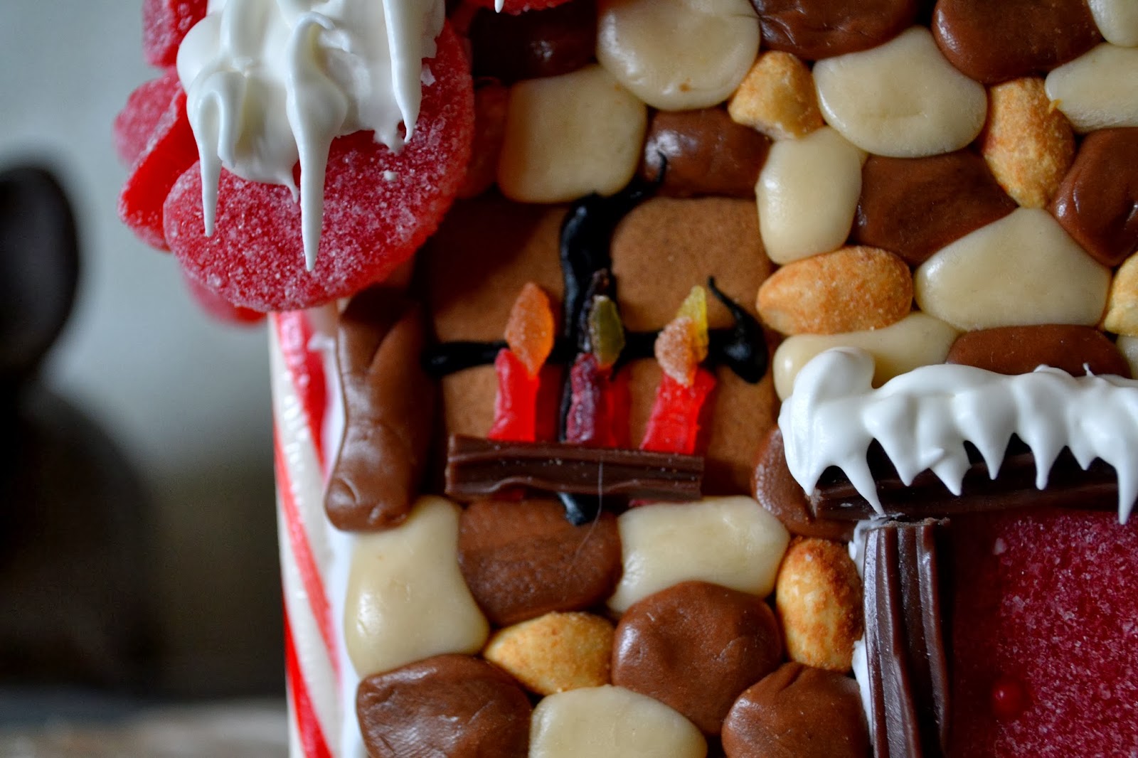 Simple Savory & Satisfying Gingerbread House 2013