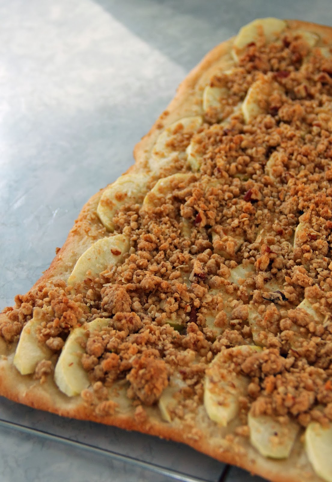 Jo and Sue Salted Caramel Apple Crumble Pizza Sticks