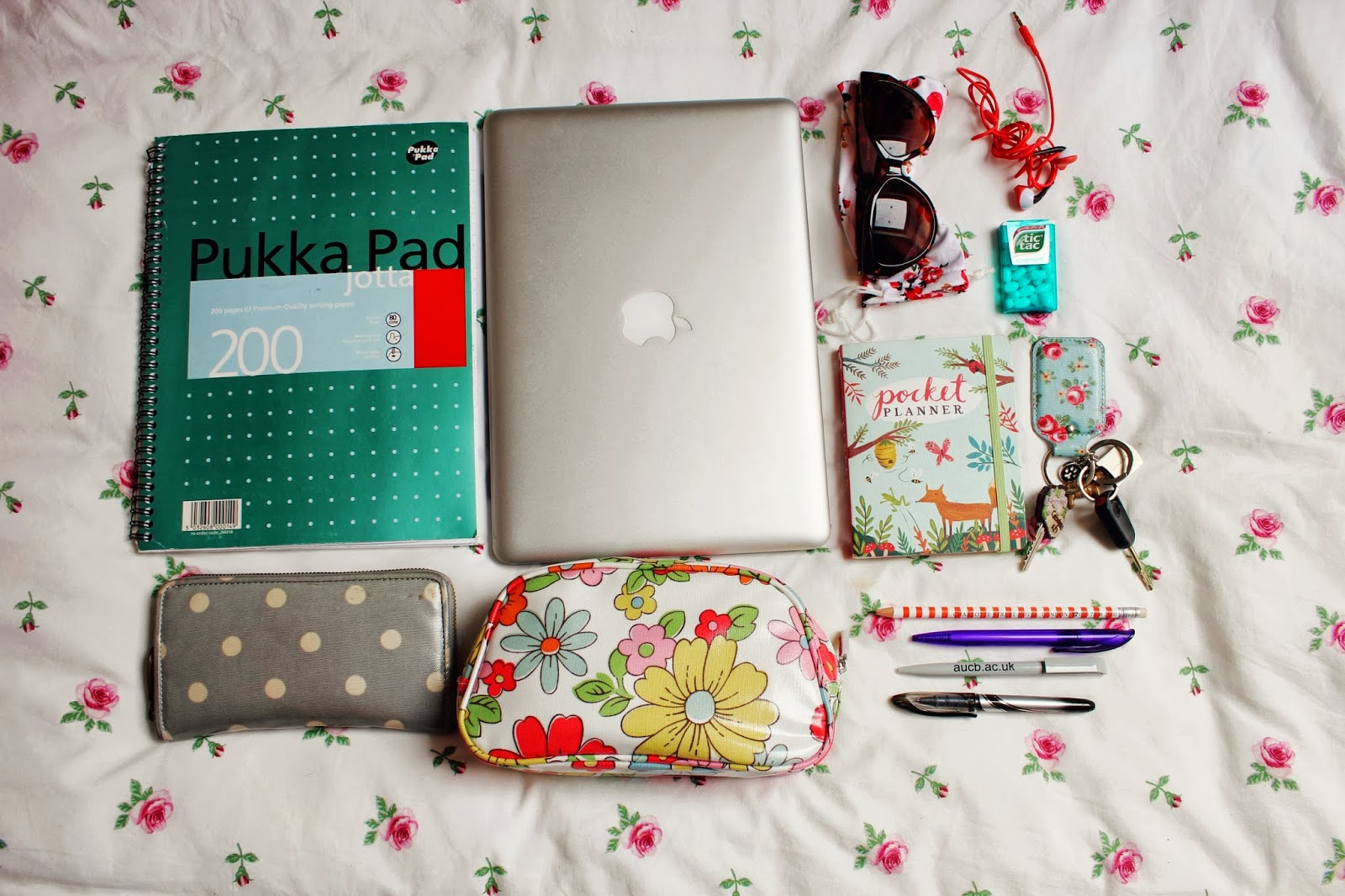 What's In My Uni Bag? Live Laugh Lipstick