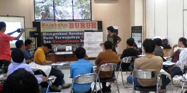 Buruh Advoaksi di LBH Jakarta