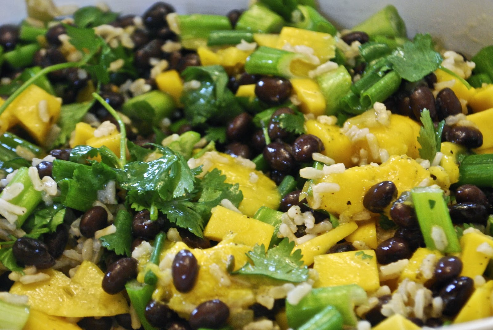 "Pointless" Meals Mango Black Bean Salad