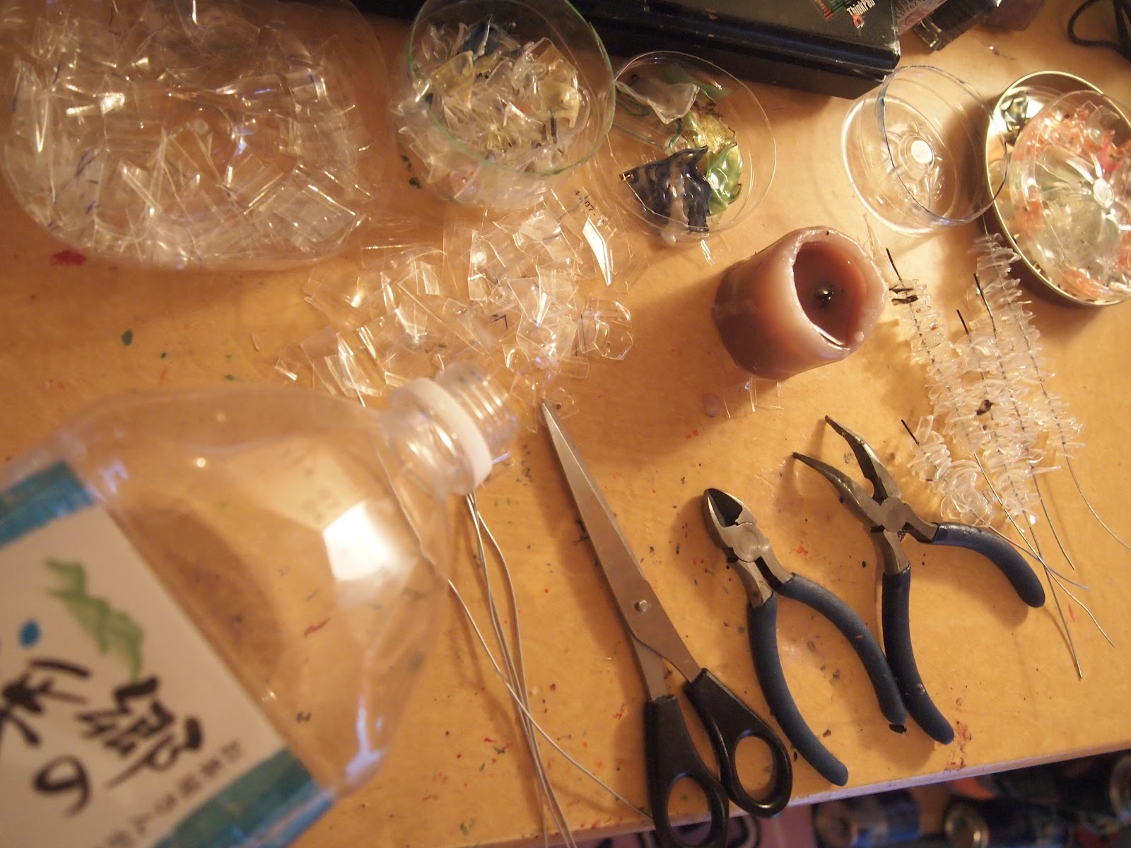 Ysahs Creative Hobby Make Jewelry from Plastic Bottle