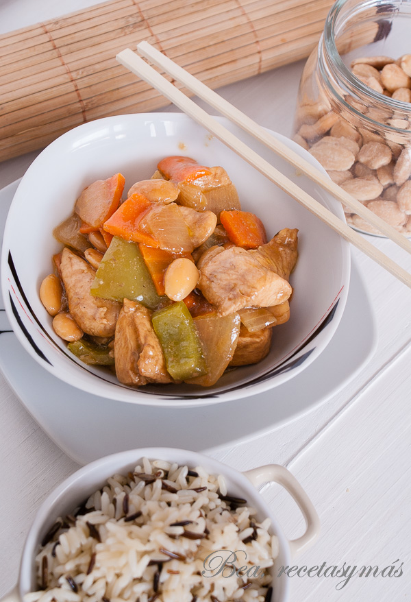 Pollo con almendras chino Pollo con almendras chino