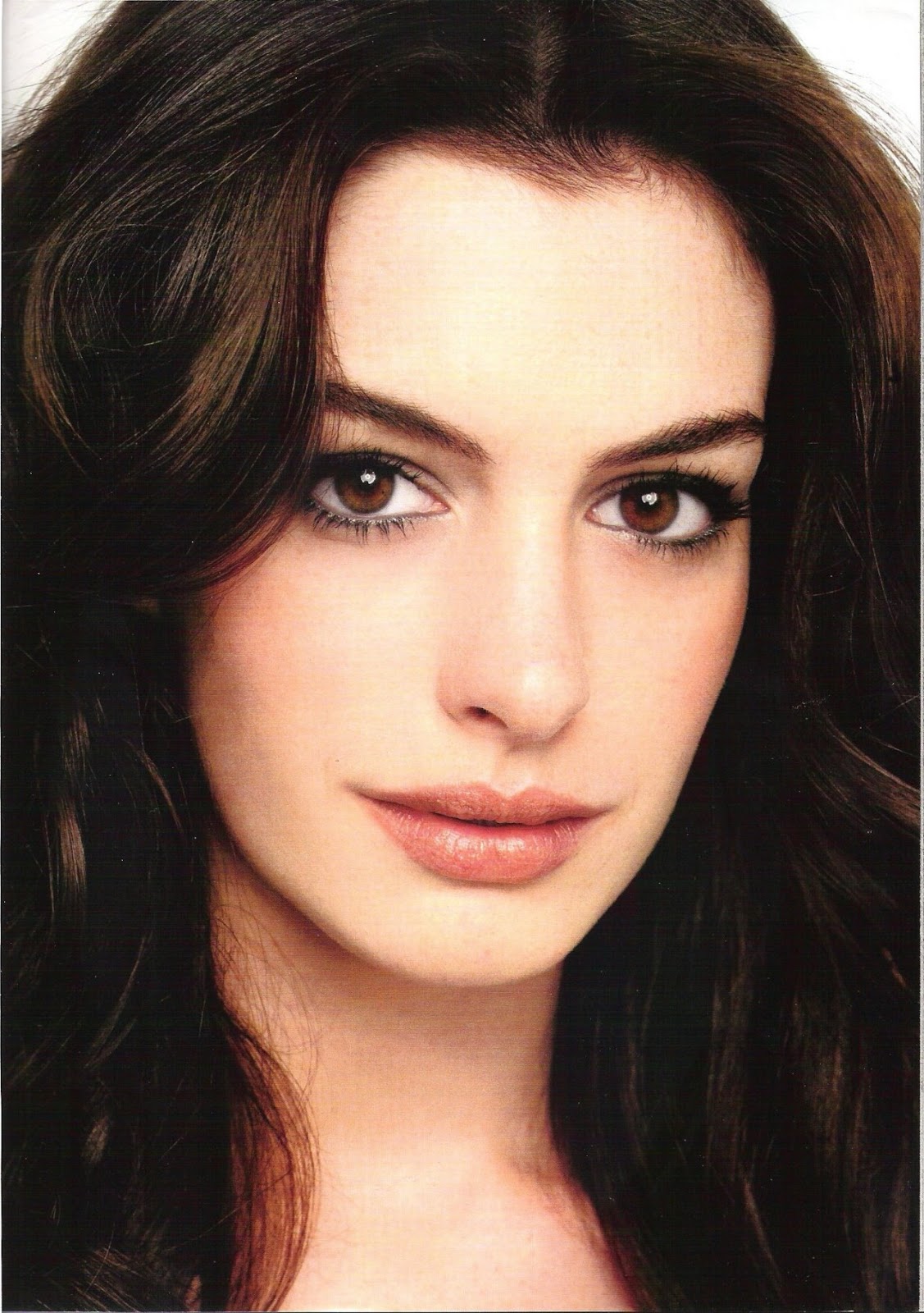 Hair and Beauty: Anne Hathaway Hairstyles 03