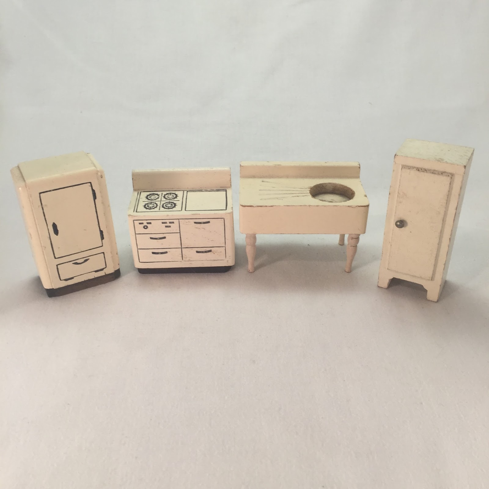 kage dollhouse furniture