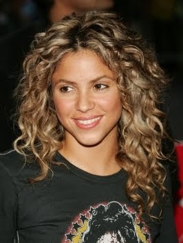 Dadona Hairstyle Shakira Dark Curly Hair