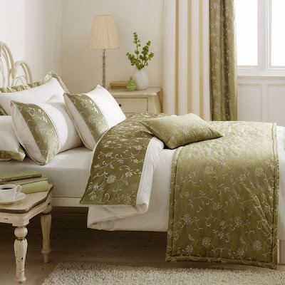 Modern Bedroom Furniture Design 2011