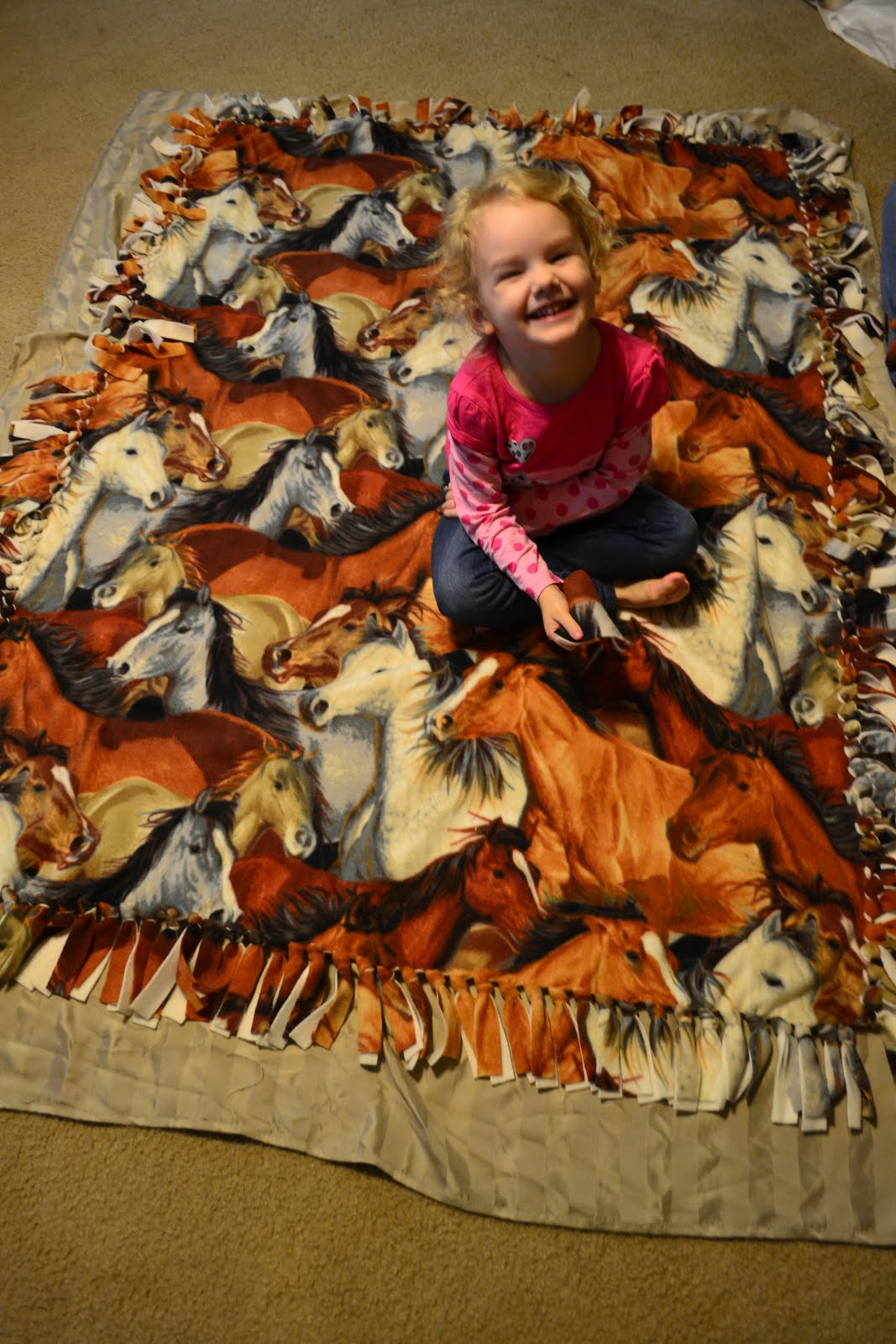 Life of a Stay at Home Mom No Sew Fleece Blanket