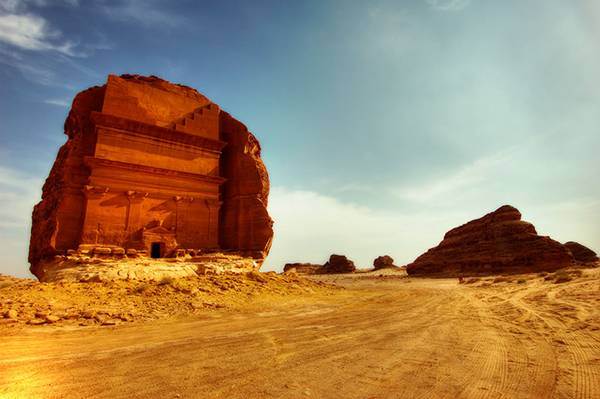 Foto: Peninggalan Kaum Tsamud | ZILZAAL