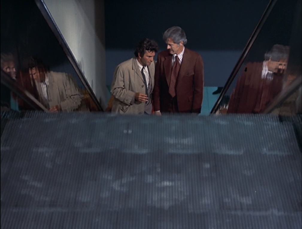 Columbo Villain - Robert Culp est Paul Hanlon (1972) Peter Falk - (The Most  Crucial Game) - Saison 2 Episode 10