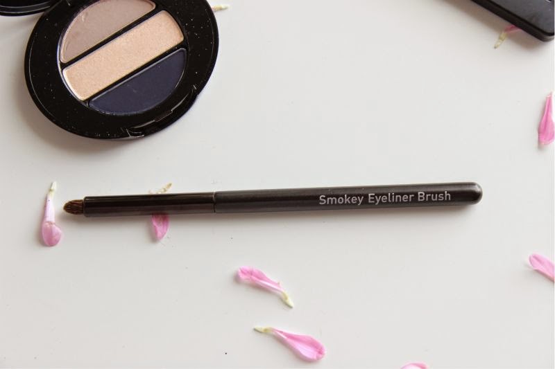 Giving Boots No7 Brushes a Go! The Sunday Girl