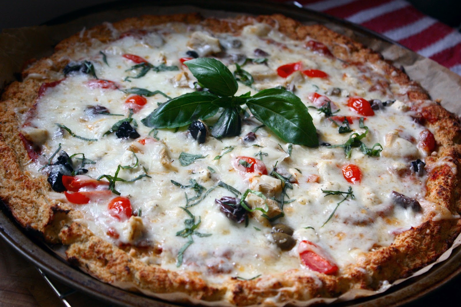 LowCarb, GlutenFree Pizza Crust