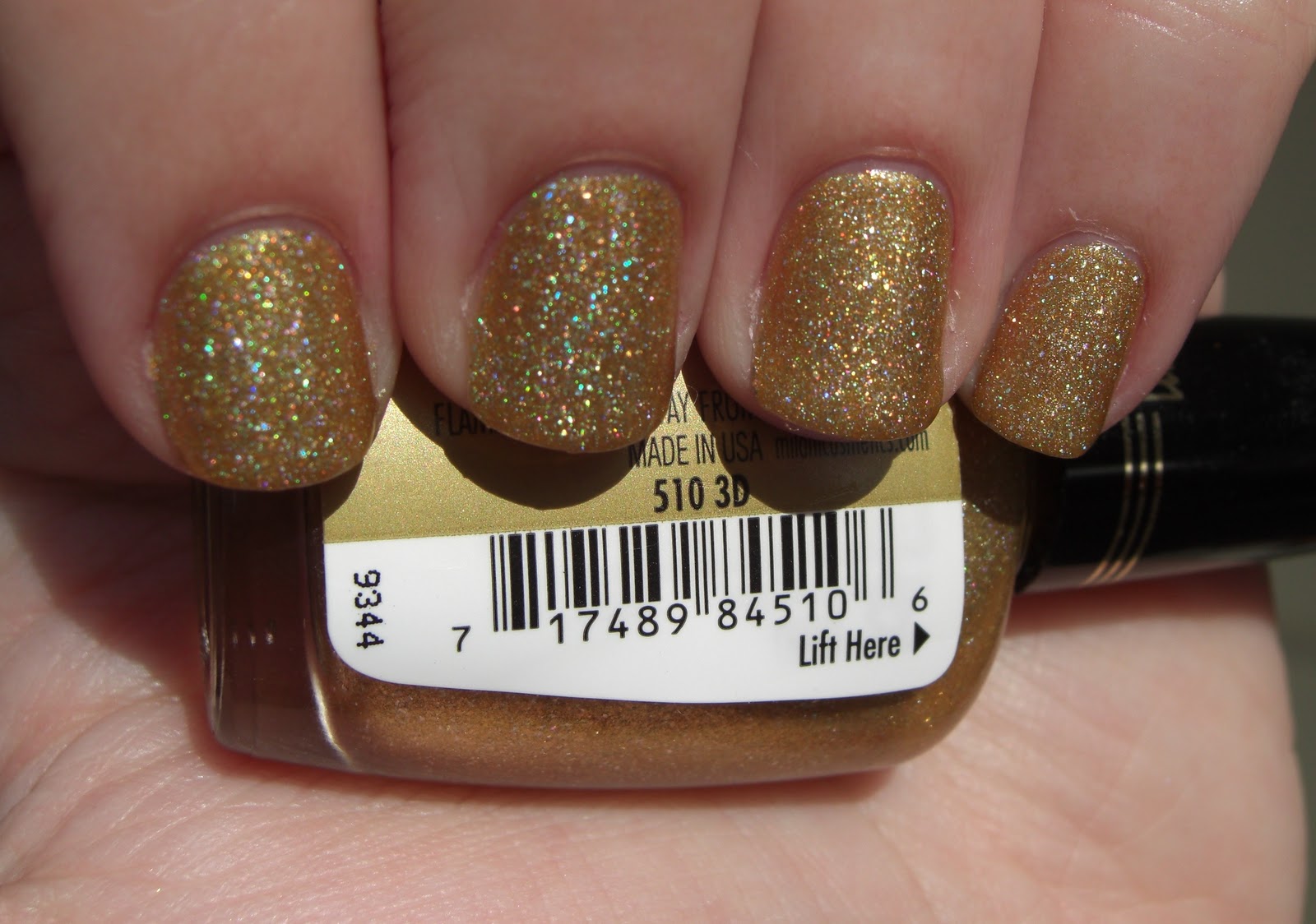 glitter obsession: Milani 3D Holographic Nail Polish in 3D, Cyberspace,