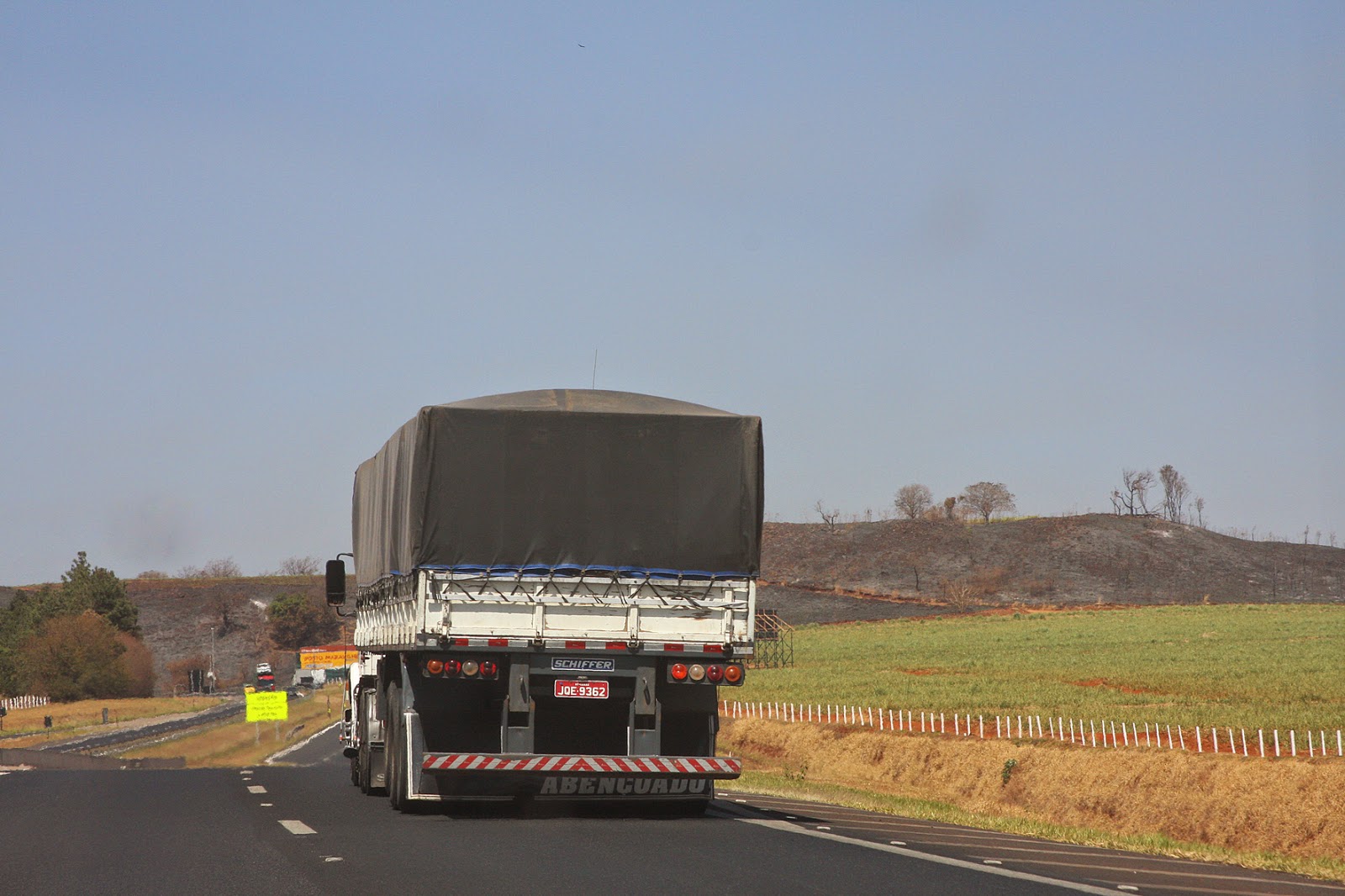 Empresa da Holanda investe em caminhões rebaixados para aumentar volume de  carga transportada - Blog do Caminhoneiro