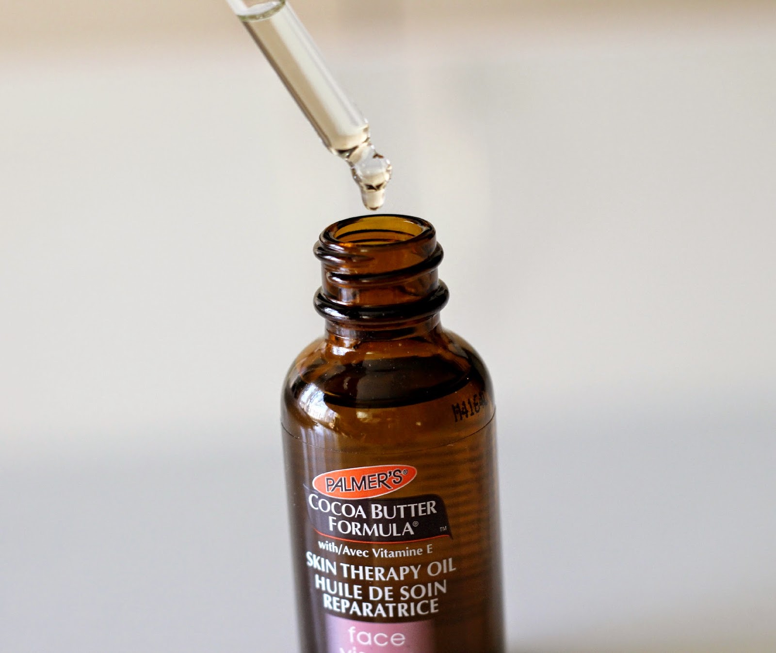 Palmer's Cocoa Butter Formula Skin Therapy Oil FACE Review + Giveaway