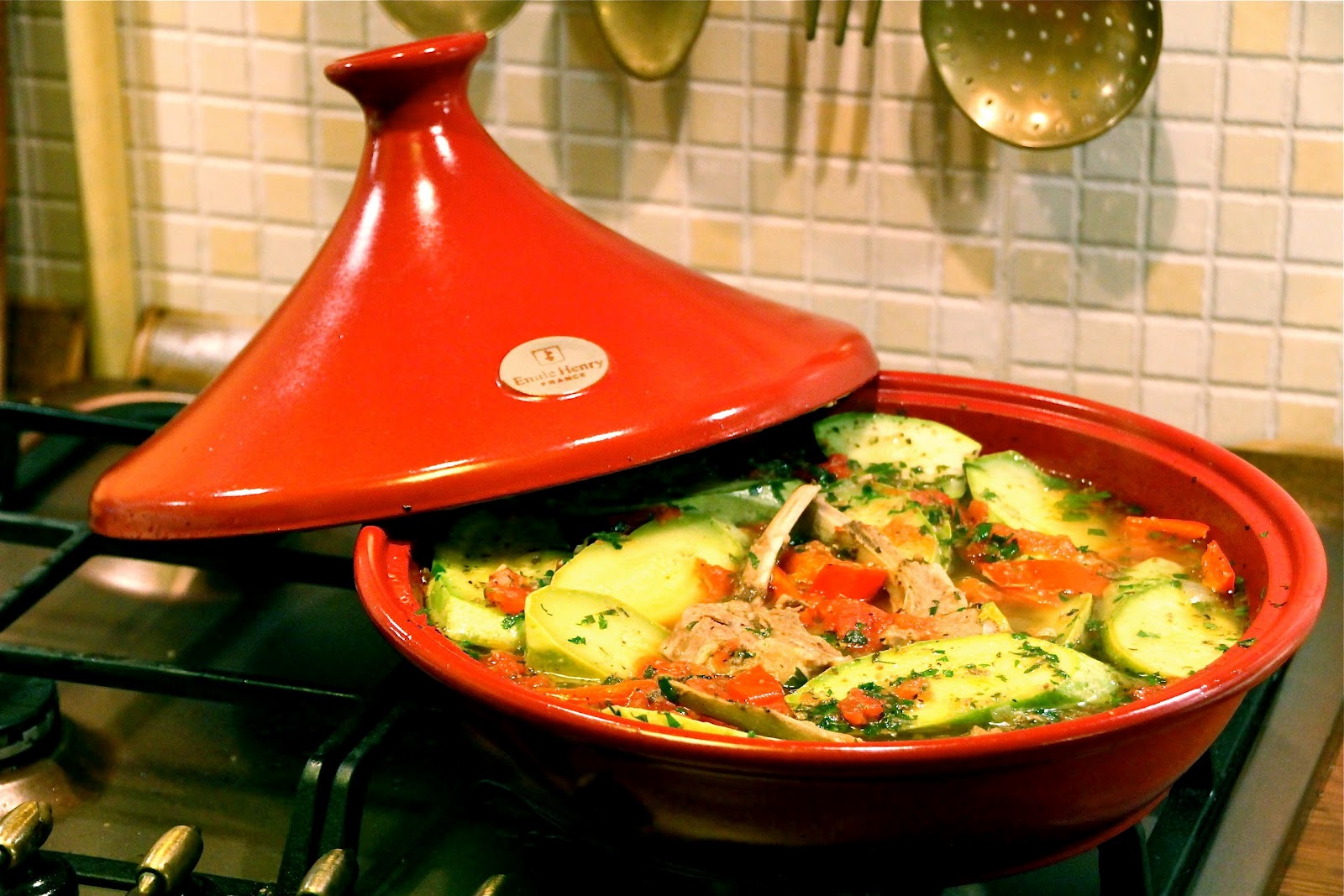 CRAZY MOTHER COOKER TAGINE DE VARA CU MIEL, LEGUME SI MENTA