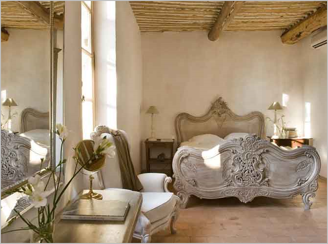 French Country Bedroom Decorating Ideas