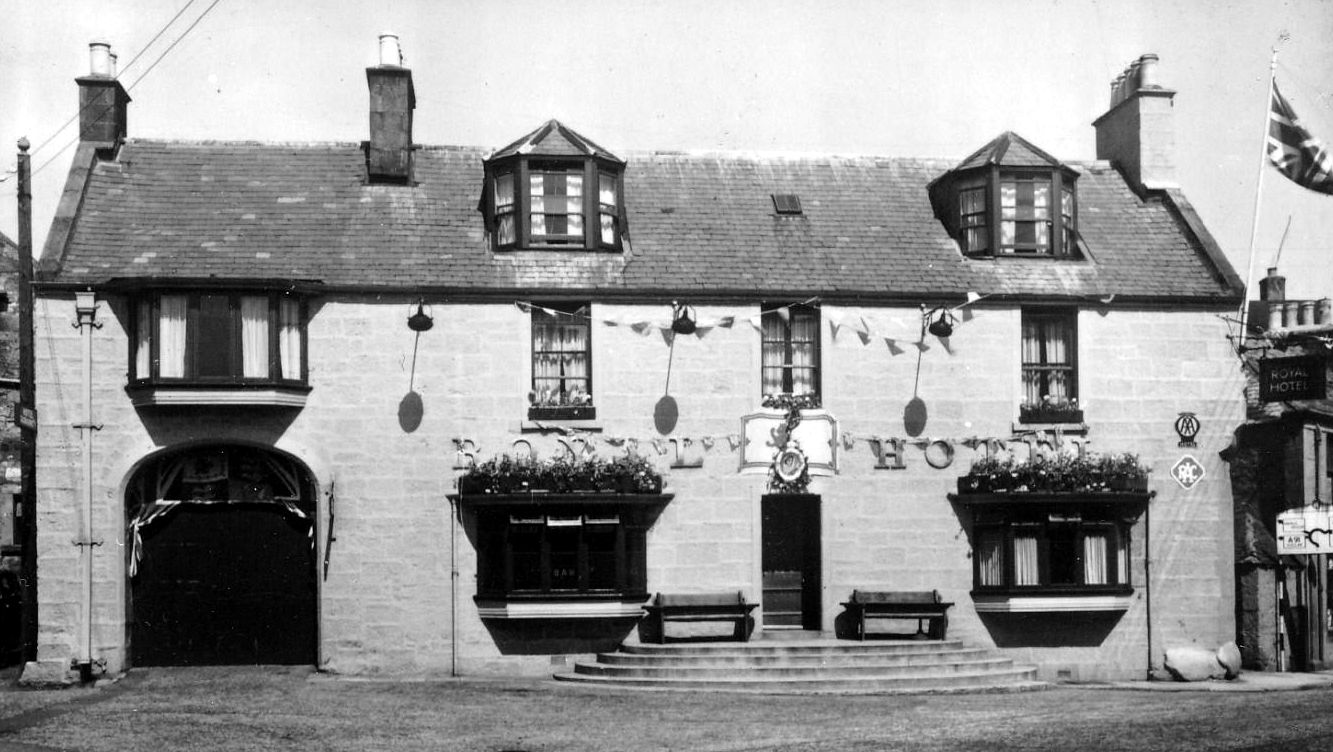 Tour Scotland Photographs Old Photograph Royal Hotel Milnathort Scotland