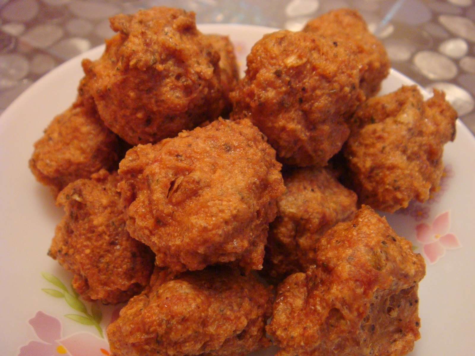 Mama's World Chicken Balls Fried