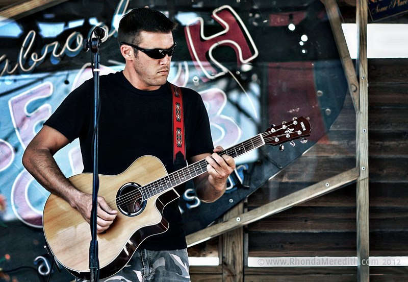 San Antonio Rocks Shaun Michael at Sherlock's Baker St. Pub