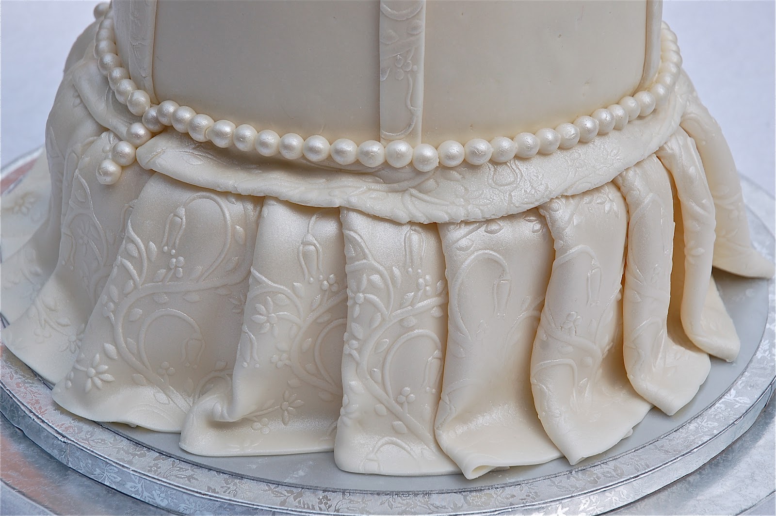 Amazing Dessert Recipes Wedding Cake with a Textured, Pleated Skirt