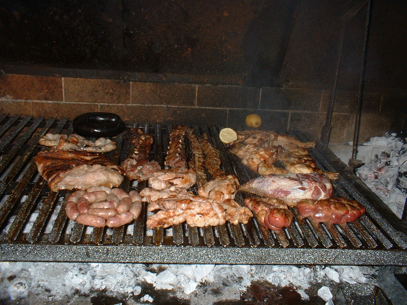 UN CHEF CHINO APRENDERA A HACER ASADO A LAS BRASAS CASTILLOS EN LINEA