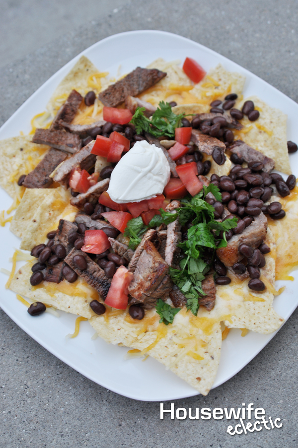 Fresh Loaded Steak Nachos Housewife Eclectic