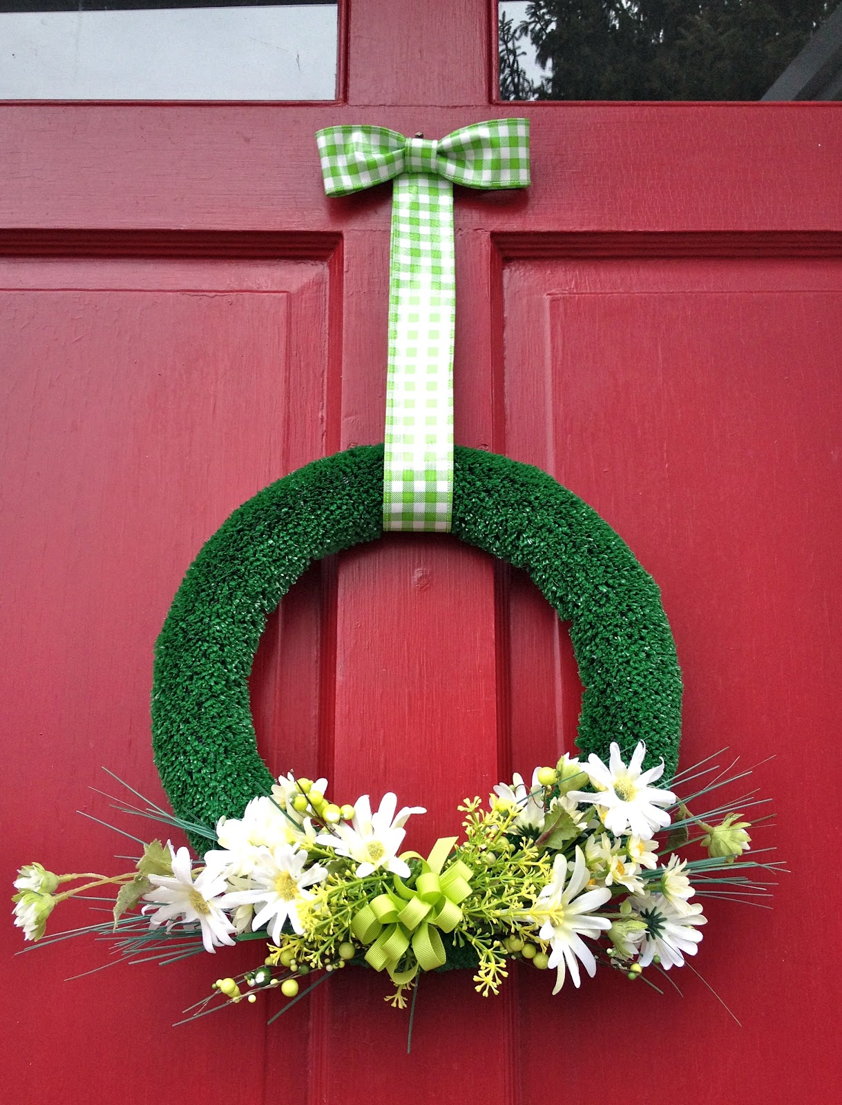 DIY Turf Wreath Jaime Costiglio