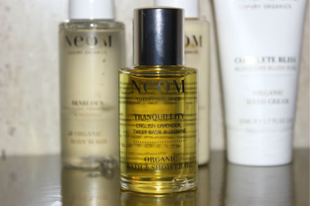 Neom Scent with Love 