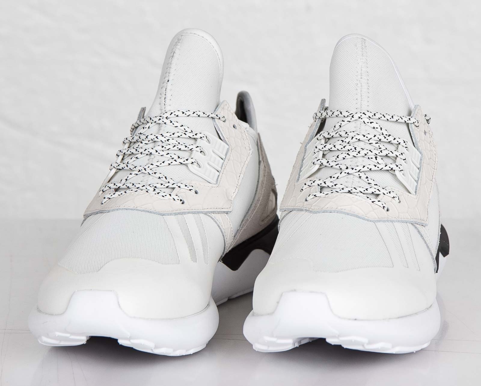 adidas originals tubular runner grey heather black white Afanoc