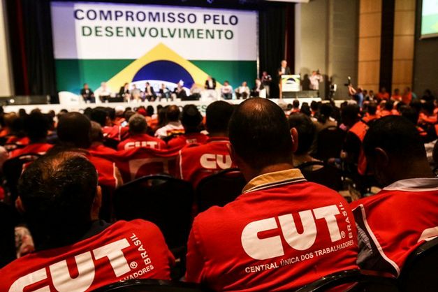 'Vamos para a rua contra o impeachment', afirma presidente da CUT