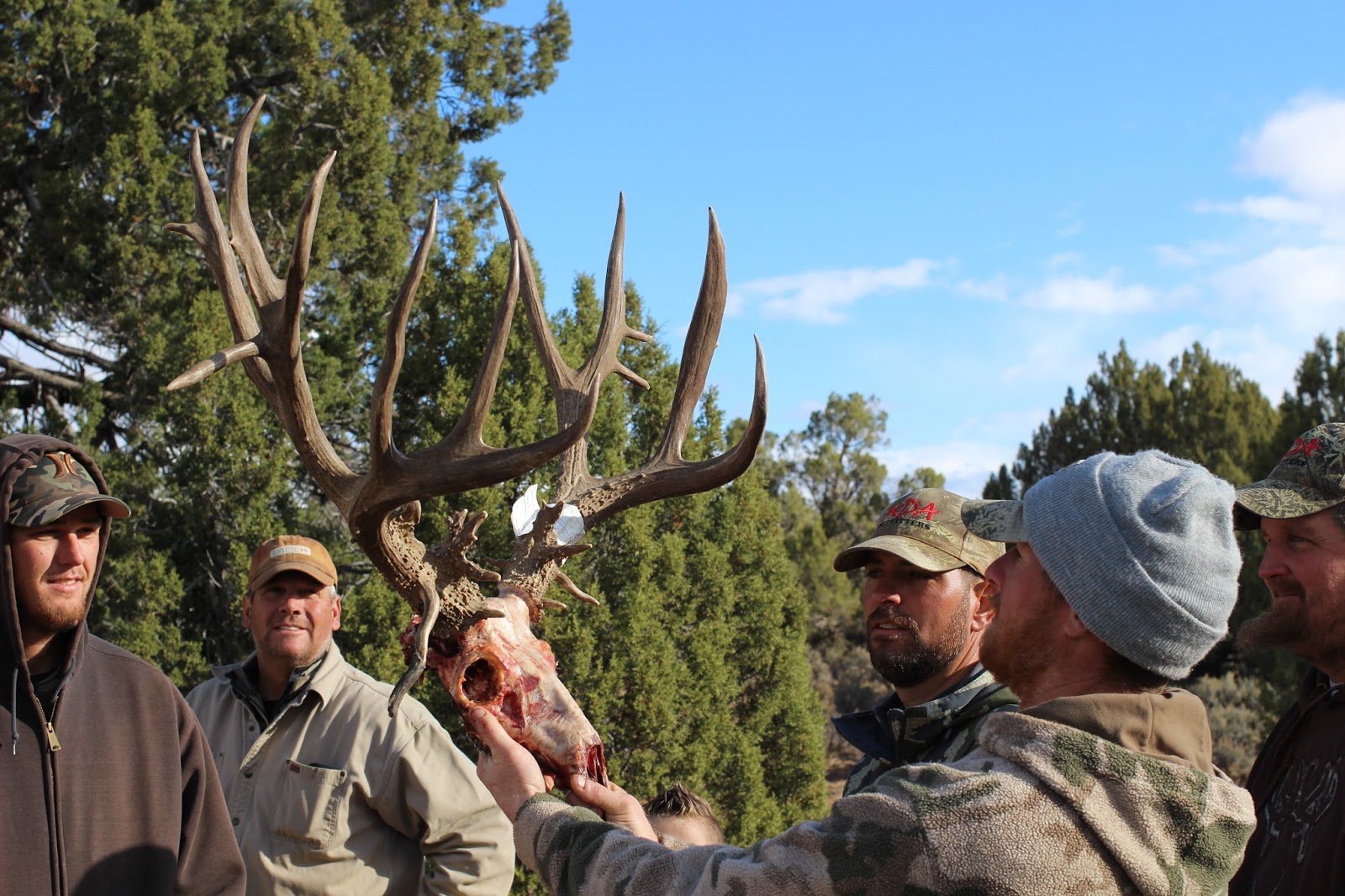 Arizona Strip Mule Deer Hunt Unit 13B with Parker Colburn and Brec