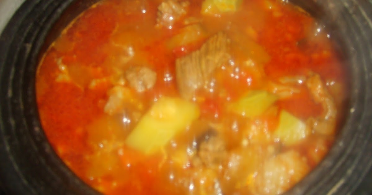 şirince tatlar güveçte sebzeli et yemeğim ve güllacım))