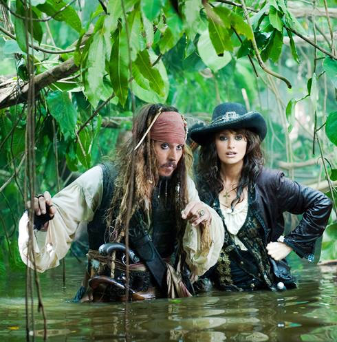 Johnny_Depp - Cướp Biển Vùng Caribe 4 - Pirates Of The Caribbean On Stranger Tides (Bản Đẹp Dvd) Cuop+bien+caribe+4+1