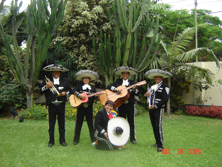 Mariachi Nuevo Jalisco de César Rivera - Telfs. 7317601 - 989993475