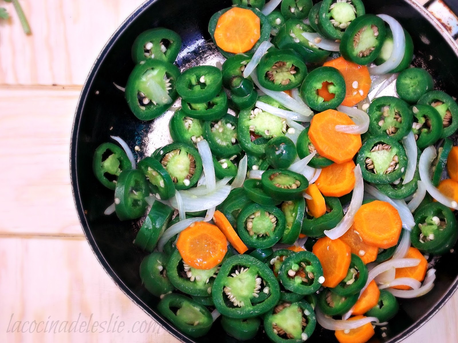 Jalapeños en Escabeche (Pickled Jalapeño Peppers) SundaySupper La