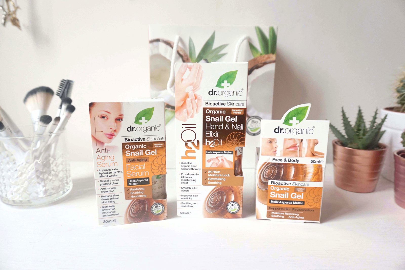 Holland & Barrett Dr Organic Snail Gel Range Slurp Social