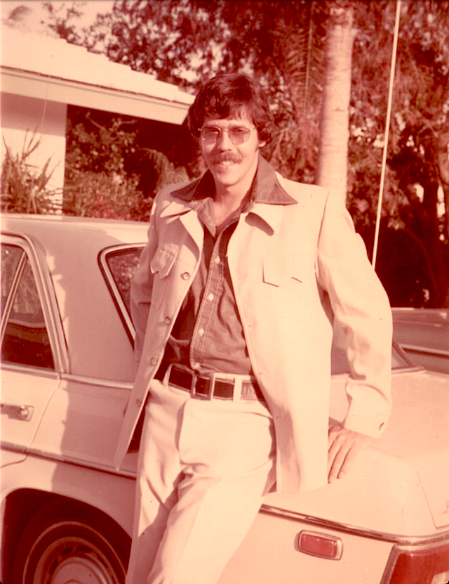 ISLANDORACLE LIME GREEN POLYESTER LEISURE SUIT