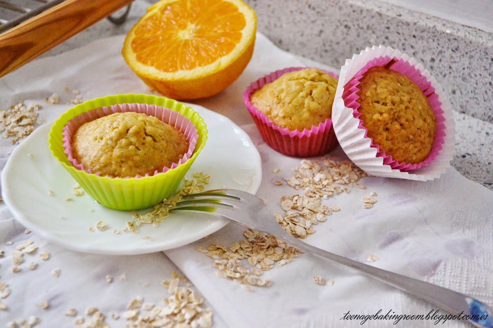 Teenage Baking Room Muffins de avena y naranja