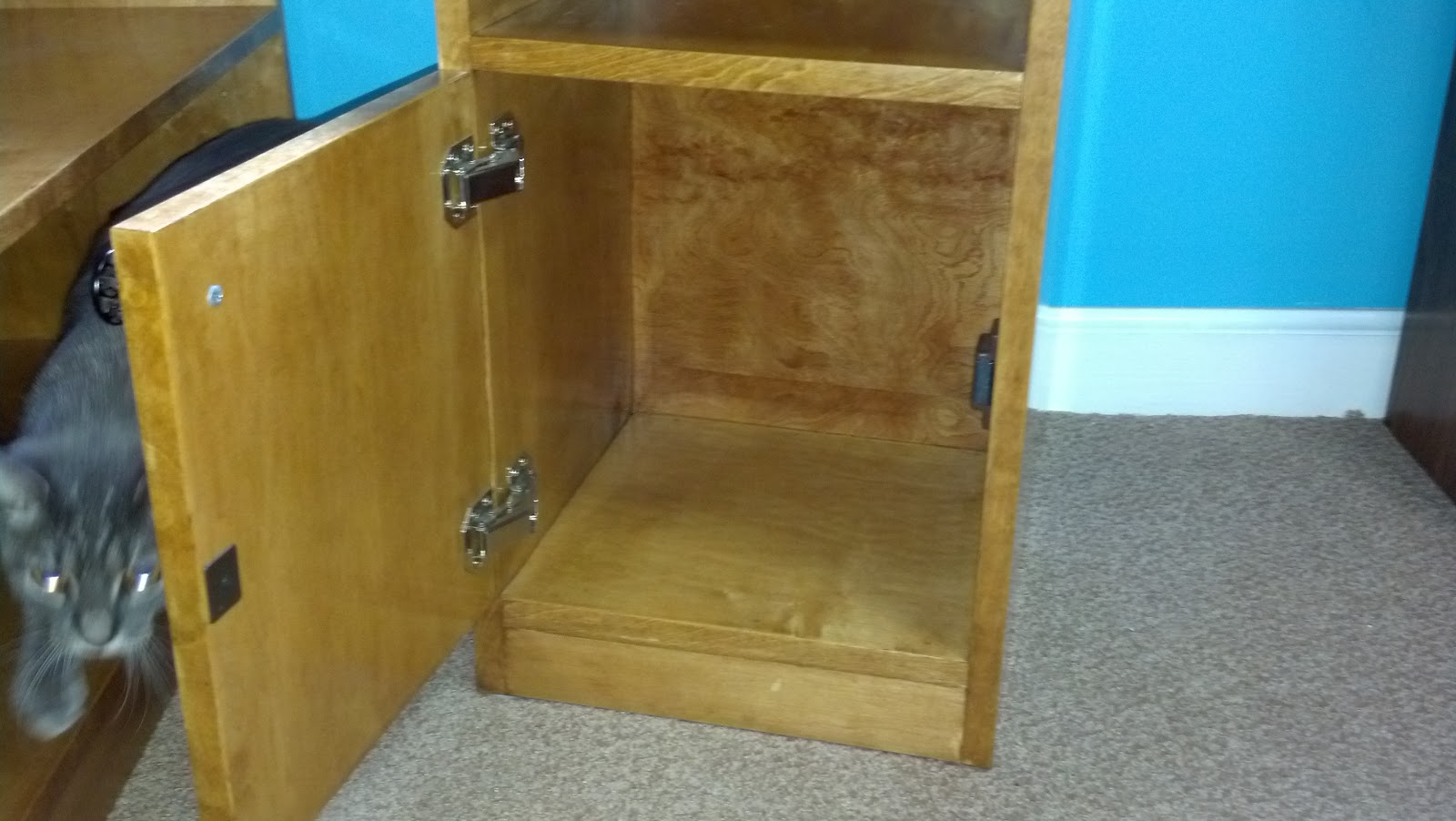 Woodworking Bookcase/Nightstand combo.