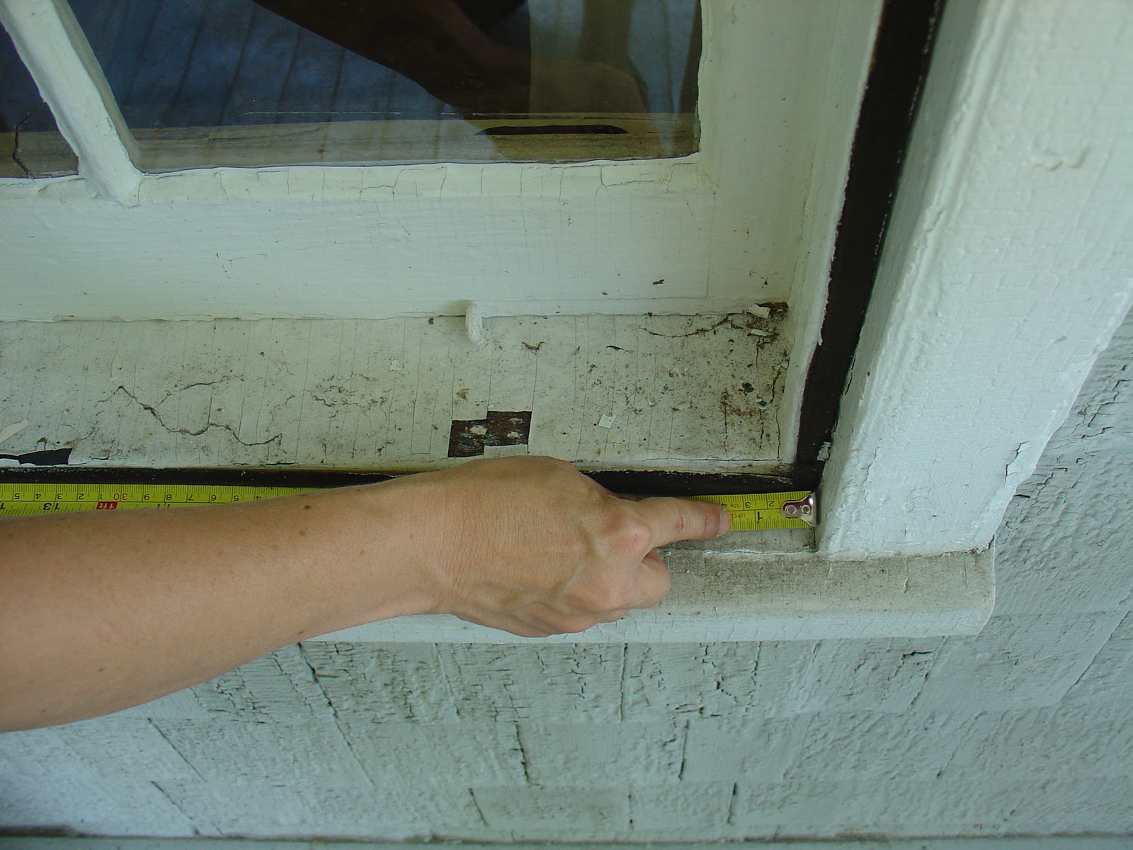 Life at Pugsley How to make wood window screens 2 Measuring