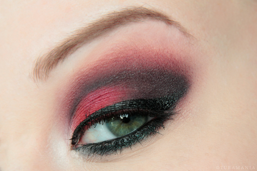 TuraMania: Die Farbe Rot