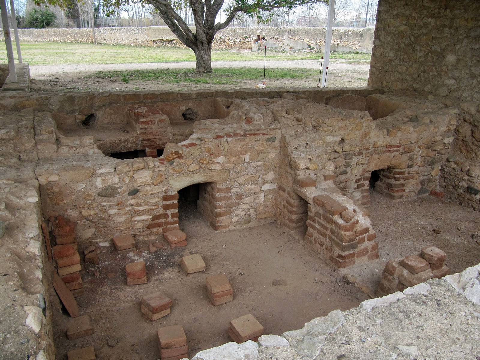 HI HA PAÍS Pobles, ciutats, indrets... VIL.LA ROMANA DE CENTCELLES