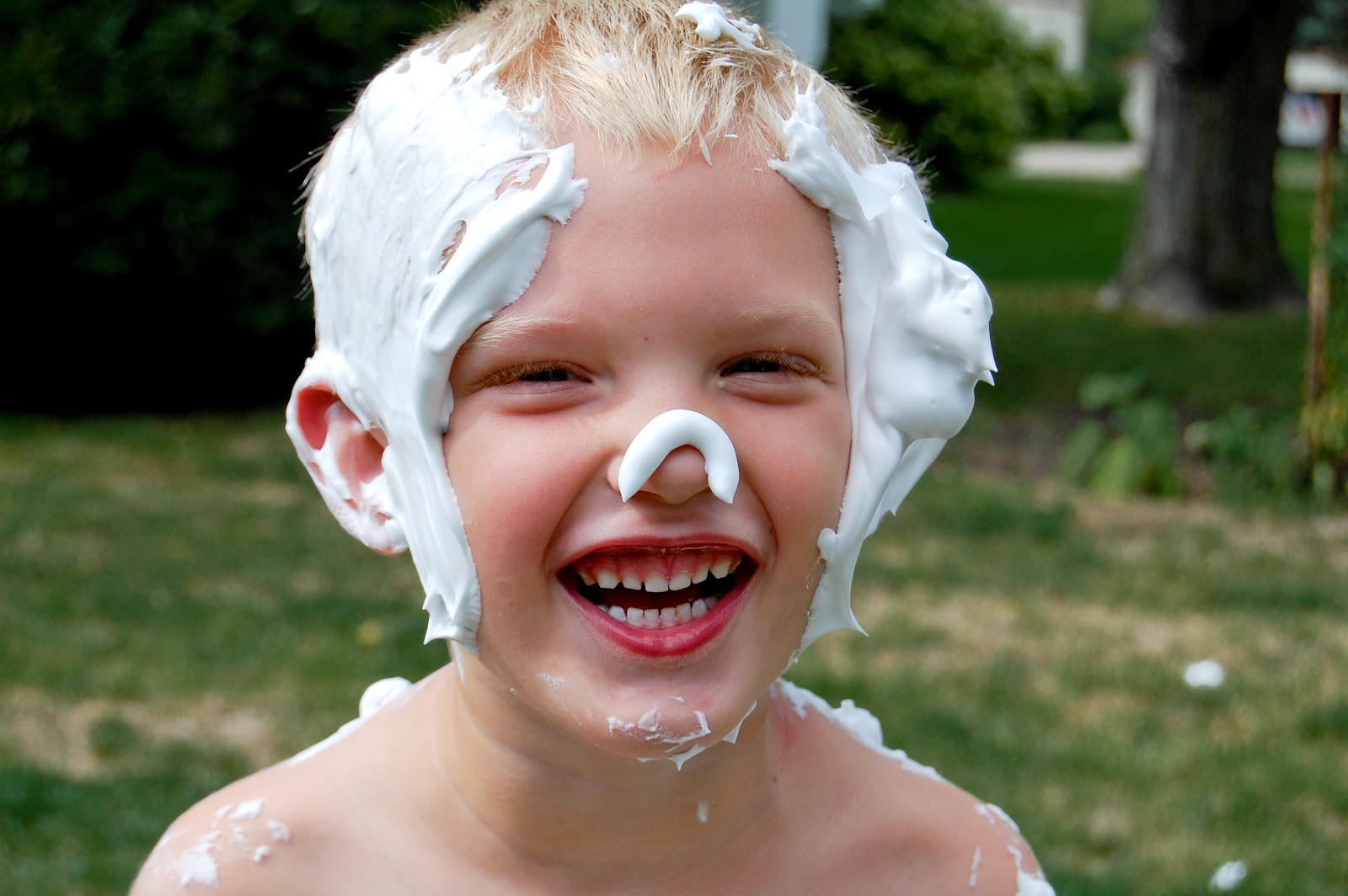 The Burdorf Family Funzone: Shaving Cream Fight