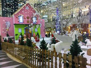 【2020 christmas series】 christmas decorations in kl shopping mall My journey, : Christmas decorations at the mall, South Jakarta 2011