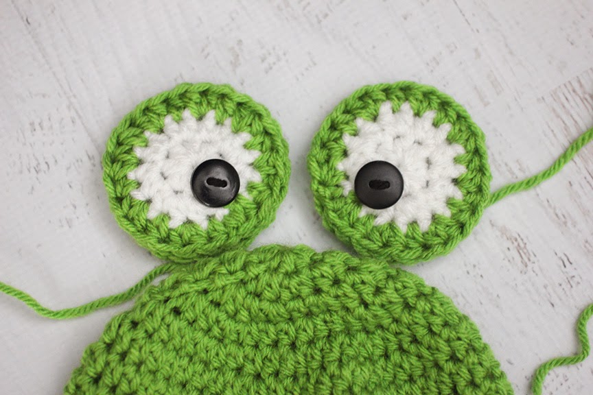 Repeat Crafter Me Crochet Frog Hat Pattern
